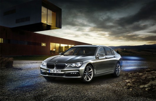 BMW reveals prices for its new hybrid model in Russia in 2016