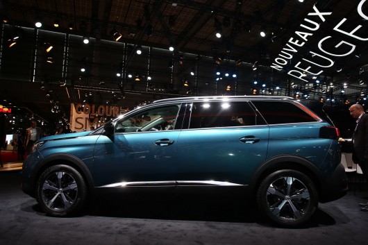 Peugeot 5008, from minivan to crossover