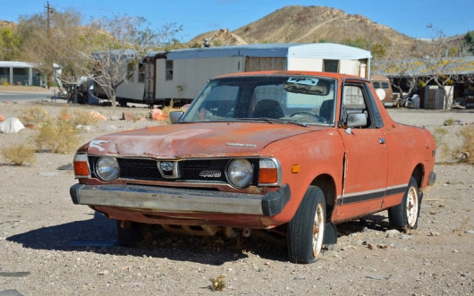 The beauty of the rusting bodies: pictures of car abandoned