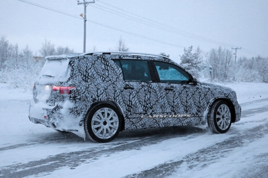 Why the new model 2020 Mercedes-Benz GLB is very far from 