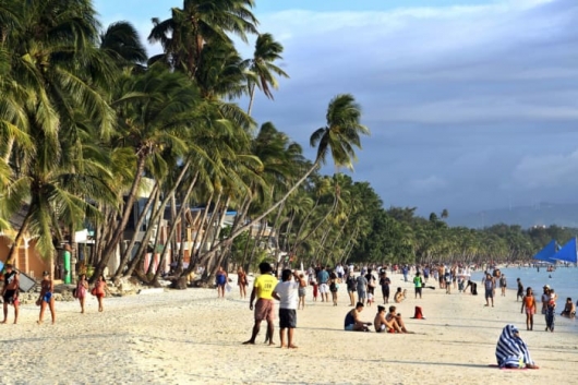 Tourists kill the story: 16 number of places in the world, the originality of which we've lost forever