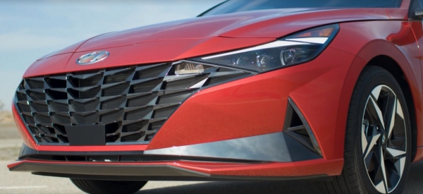 Hyundai showed a video of the new Elantra on all sides