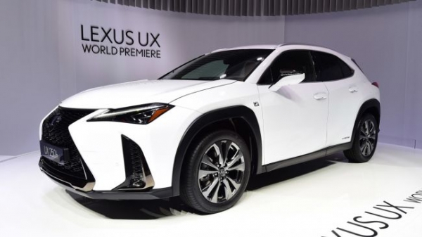 Lexus updated Lexus hybrid UX