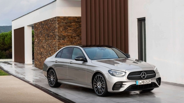 Mercedes-Benz showed the restyled E-Class of 2021 model year