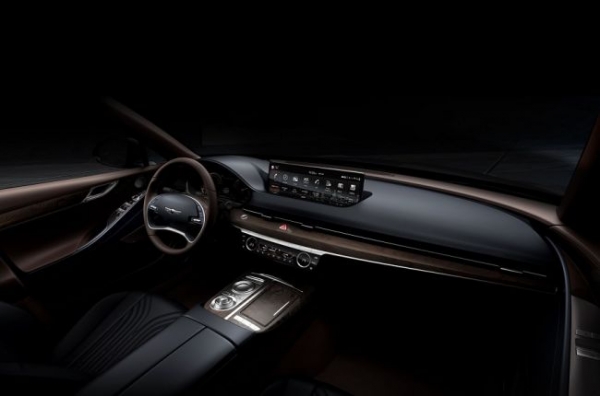 Published pictures of the interior of the new Genesis G80