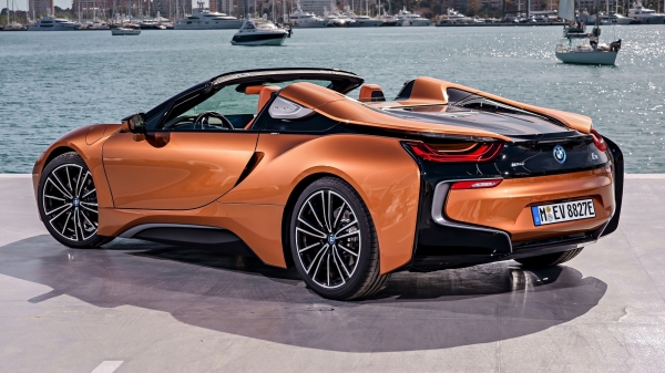 Time in Museum: BMW says goodbye to the hybrid sports car i8