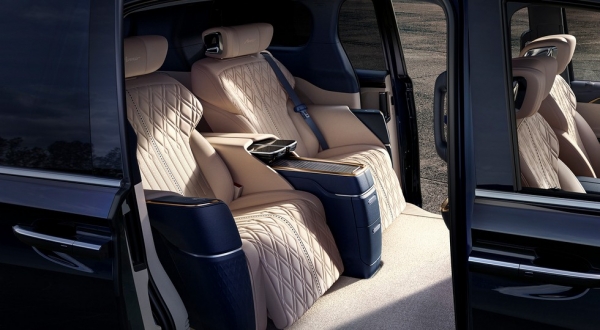 Luxury minivan Buick became quadruple: there is a table in the competitors – Lexus