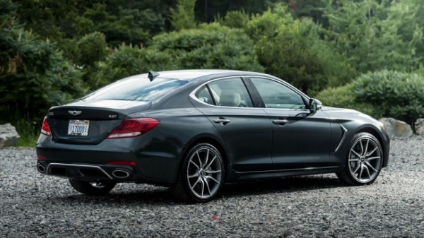 Genesis has introduced a new configuration of a sports sedan G70