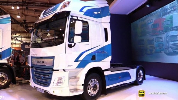 DAF tests hybrid trucks