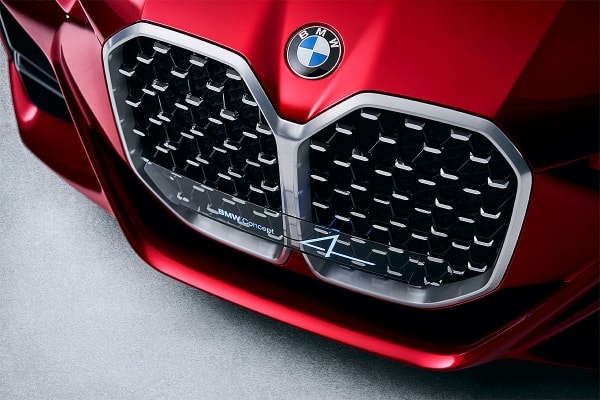 The new BMW M2 will receive a giant grille