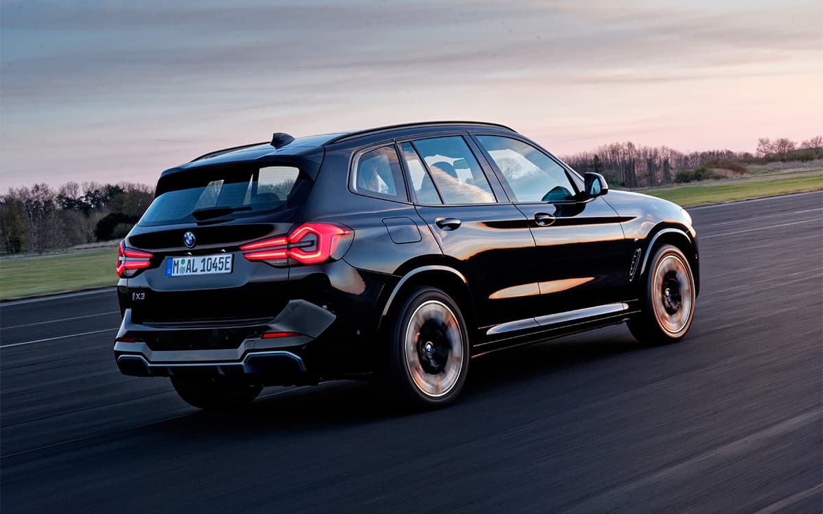 BMW introduced the updated crossover iX3