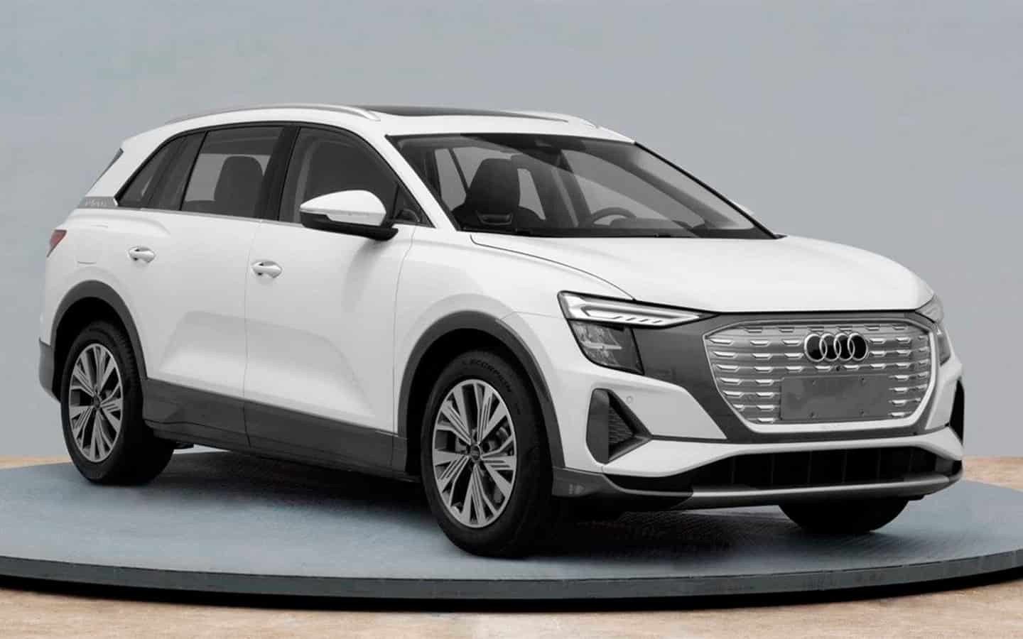 Audi has transferred the crossover Q5 to electric traction