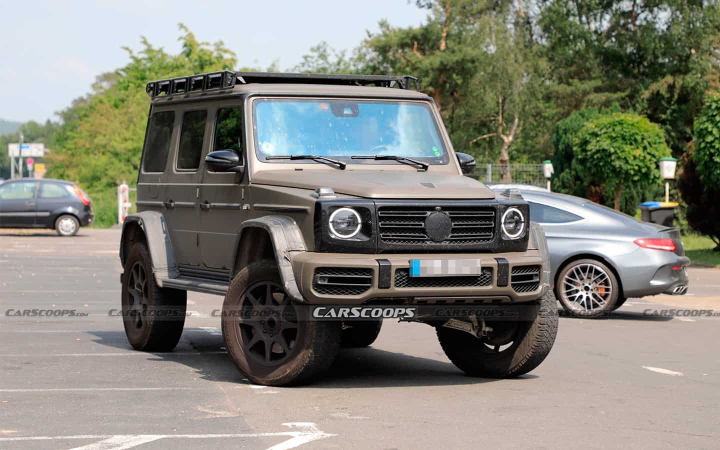 Mercedes brought to the test an extreme G-Class in a military style