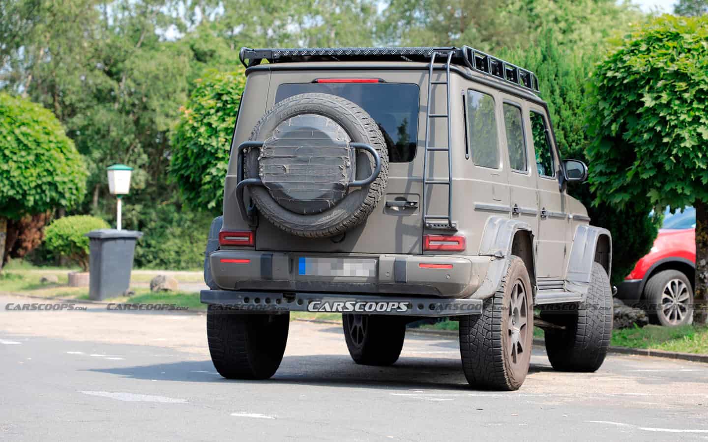 Mercedes brought to the test an extreme G-Class in a military style