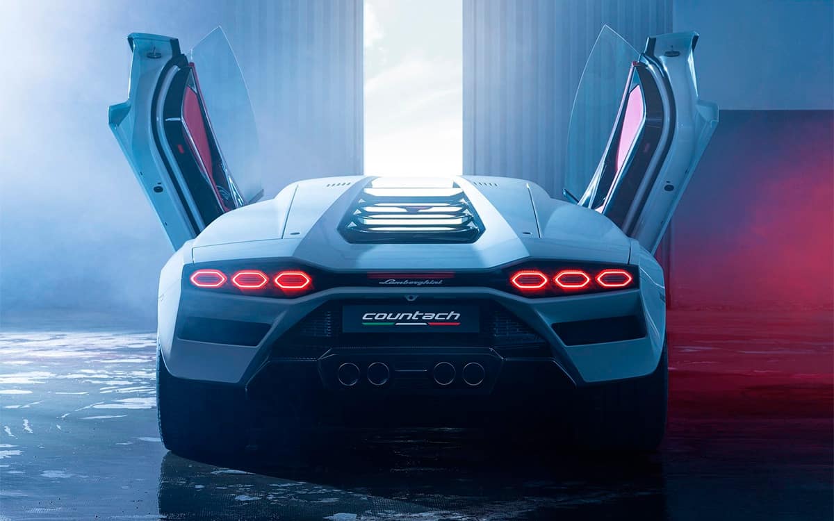 Lamborghini has revived the sports car Countach