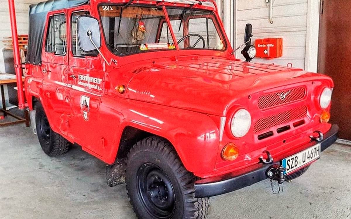 UAZ showed off-road vehicle for German firefighters
