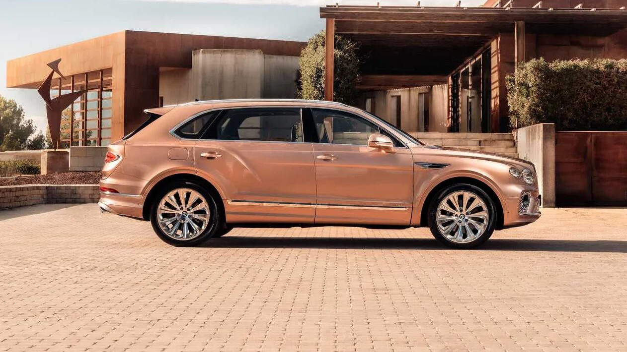 Bentley introduced a new version of the Bentayga crossover with an extended wheelbase