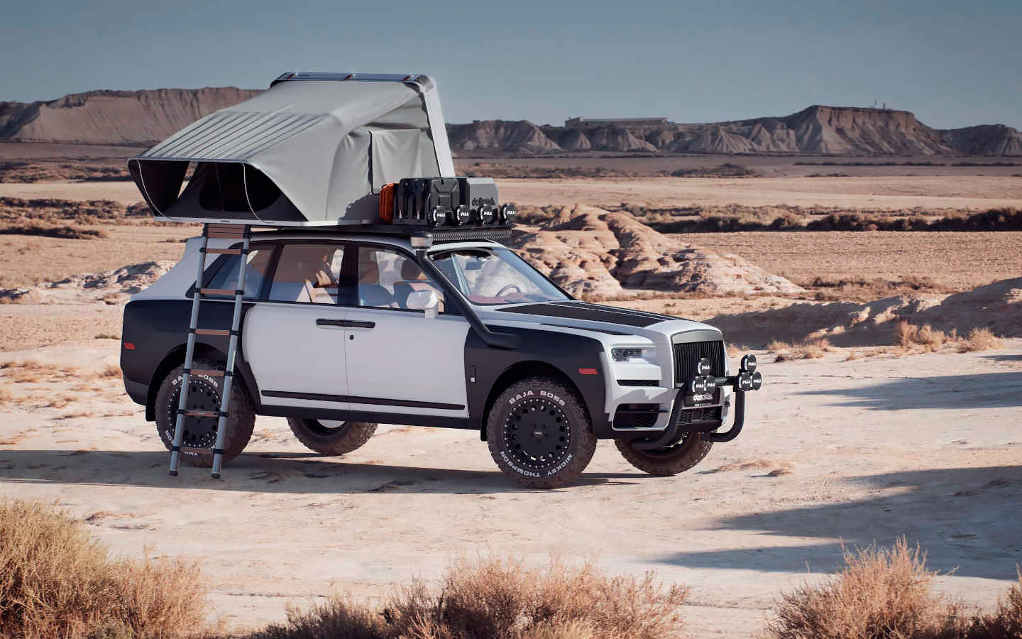 Crossover Rolls-Royce Cullinan received a version for heavy off-road