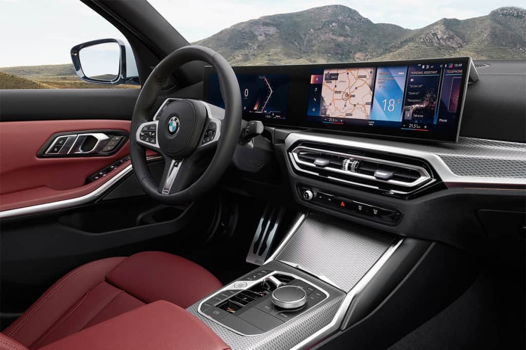 BMW introduced the updated sedan and station wagon 3-Series