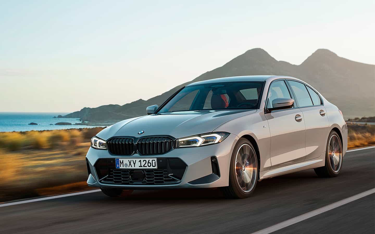 BMW introduced the updated sedan and station wagon 3-Series