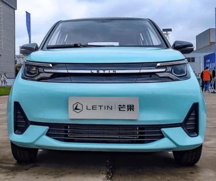 A cheap electric car LETIN MENGO for people with an income of 1,000 yuan was presented in China