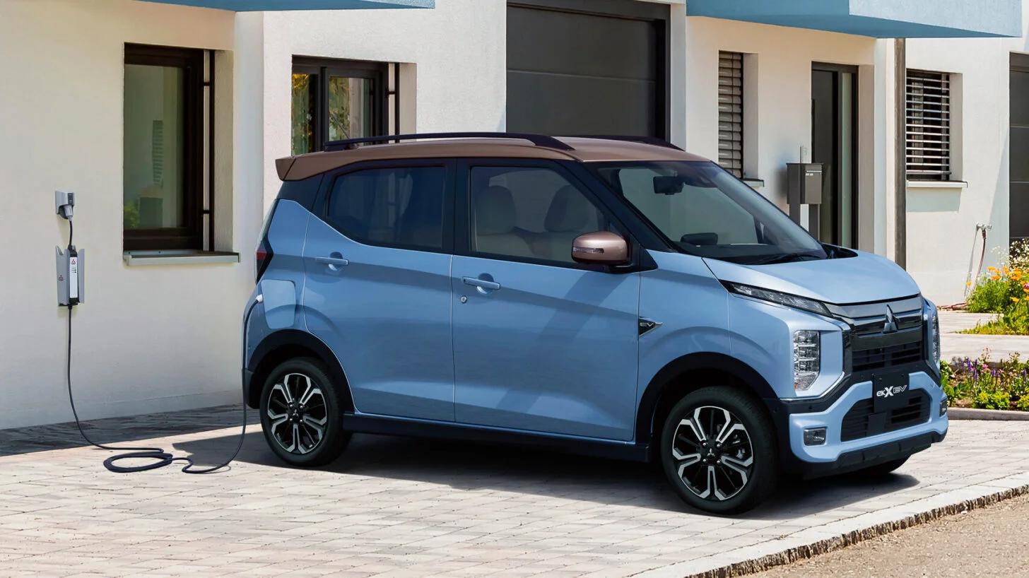 Nissan and Mitsubishi show off joint electric kei cars