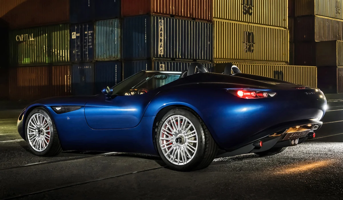 Atelier Zagato presented the Mostro Barchetta open coupe with a Maserati engine