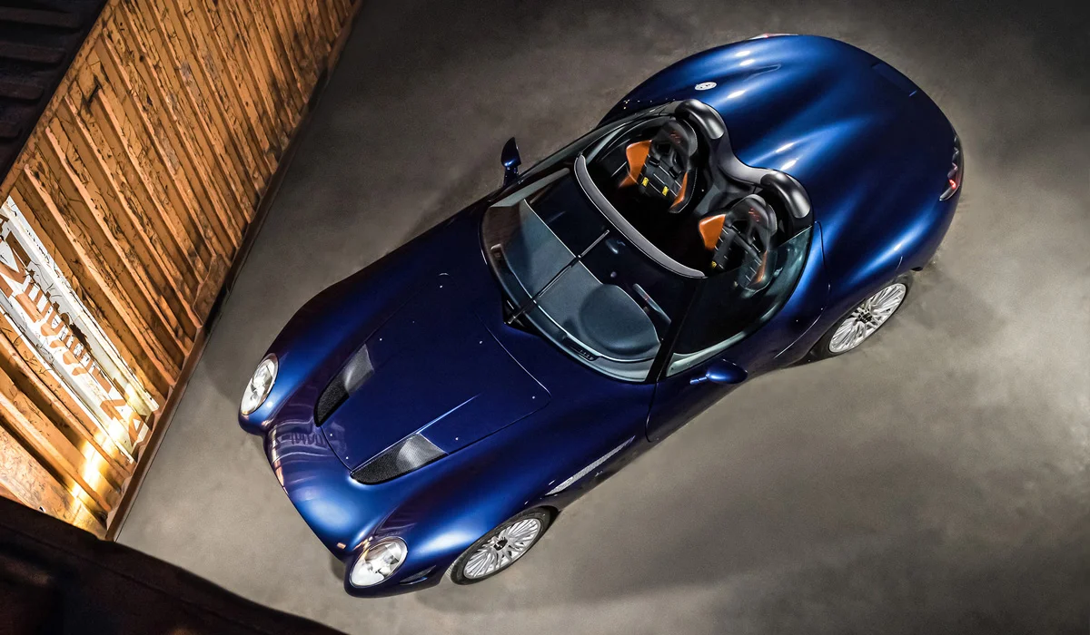 Atelier Zagato presented the Mostro Barchetta open coupe with a Maserati engine