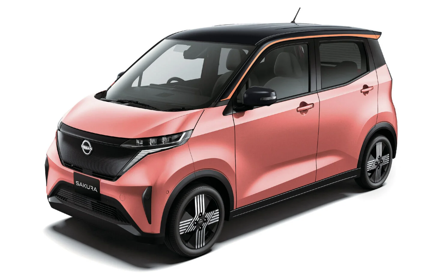 Nissan and Mitsubishi show off joint electric kei cars